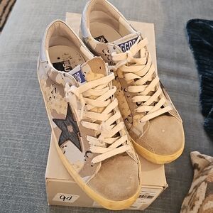 Golden Goose Taupe Beige Camouflage Super-Star Lace Up Sneakers Women's EU 40